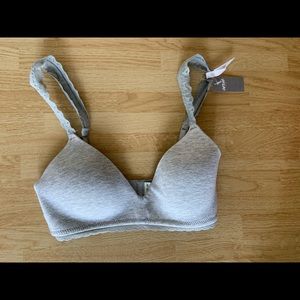 AERIE REAL HAPPY WIRELESS LIGHTLY LINED BRA 30 C